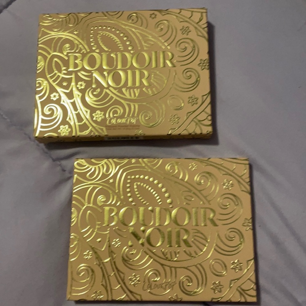Colourpop’s Boudoir Noir palette